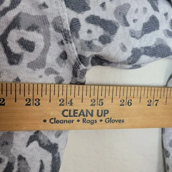 Aerie Cheetah Print 1/4 Zip Oversized Sweatshirt White Gray Women's Size Small - Picture 10 of 10